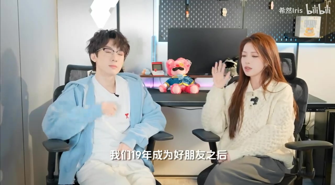 宝蓝提到S9四强赛：中单泰坦很烦人 无责任地勾你 你吃了就死【球盟会】