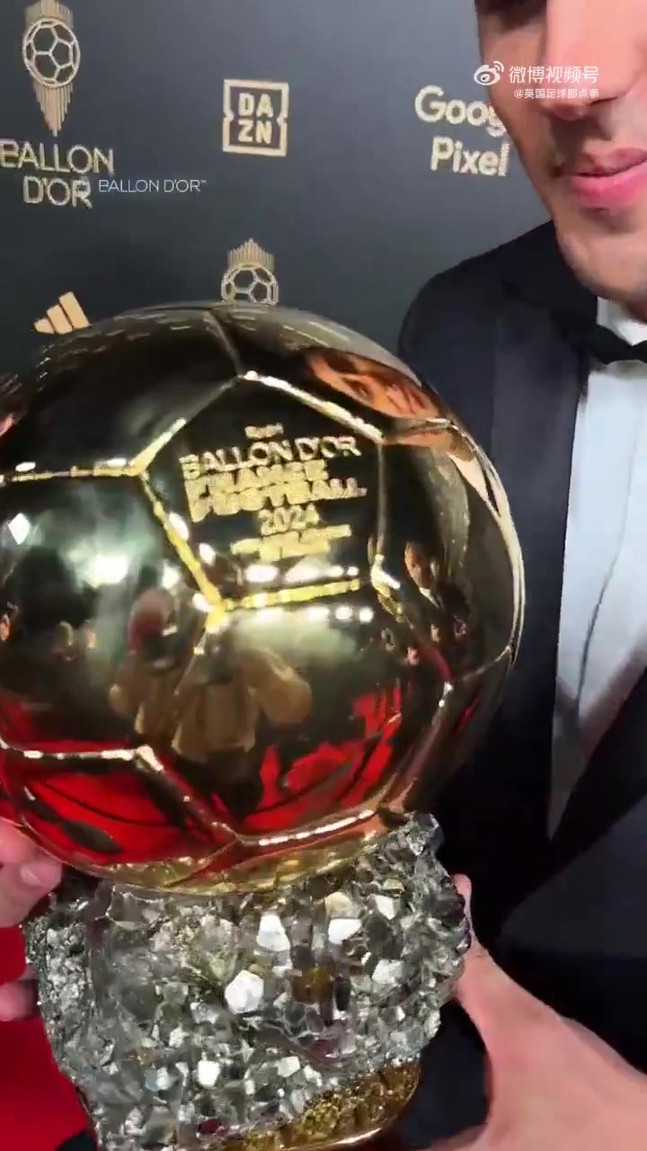 一年前的今天，罗德里成为金球奖得主🥹🏆🩵 ​​​