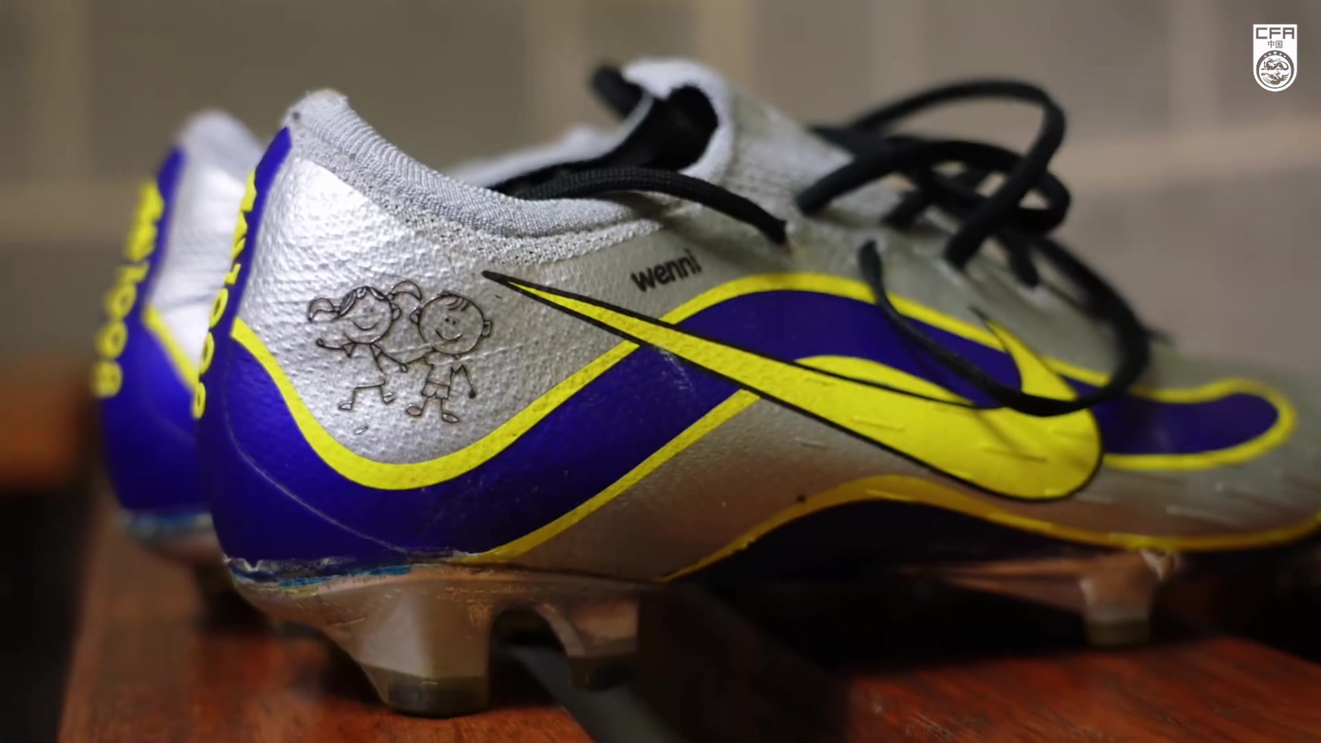 [流言板]愛德華茲末節命中關鍵三分，隨后大喊：這就是我的所作所為