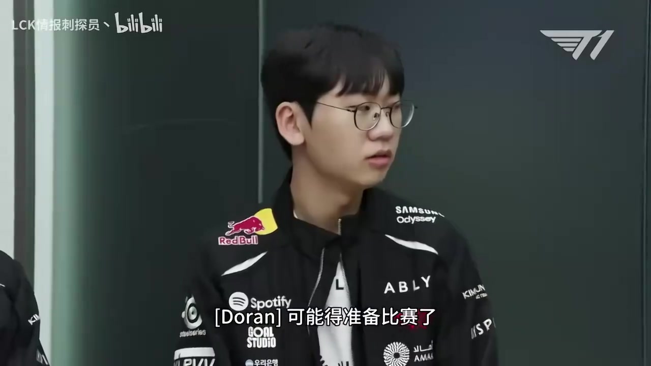 【万博电竞】都在努力备战？Faker：不过春节 春节的时候得努力训练！