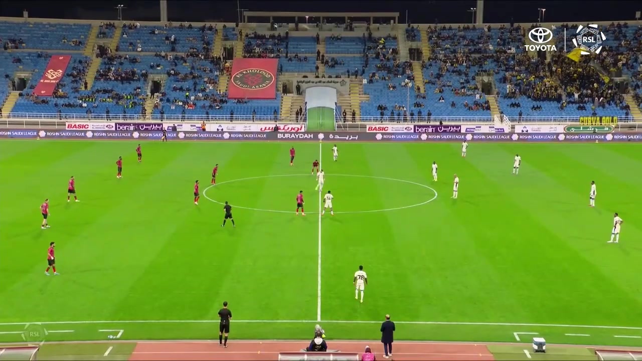 [体育有料]本泽马在沙特超联赛已经4次❗戴帽，创造吉达联合队史纪录(图2)