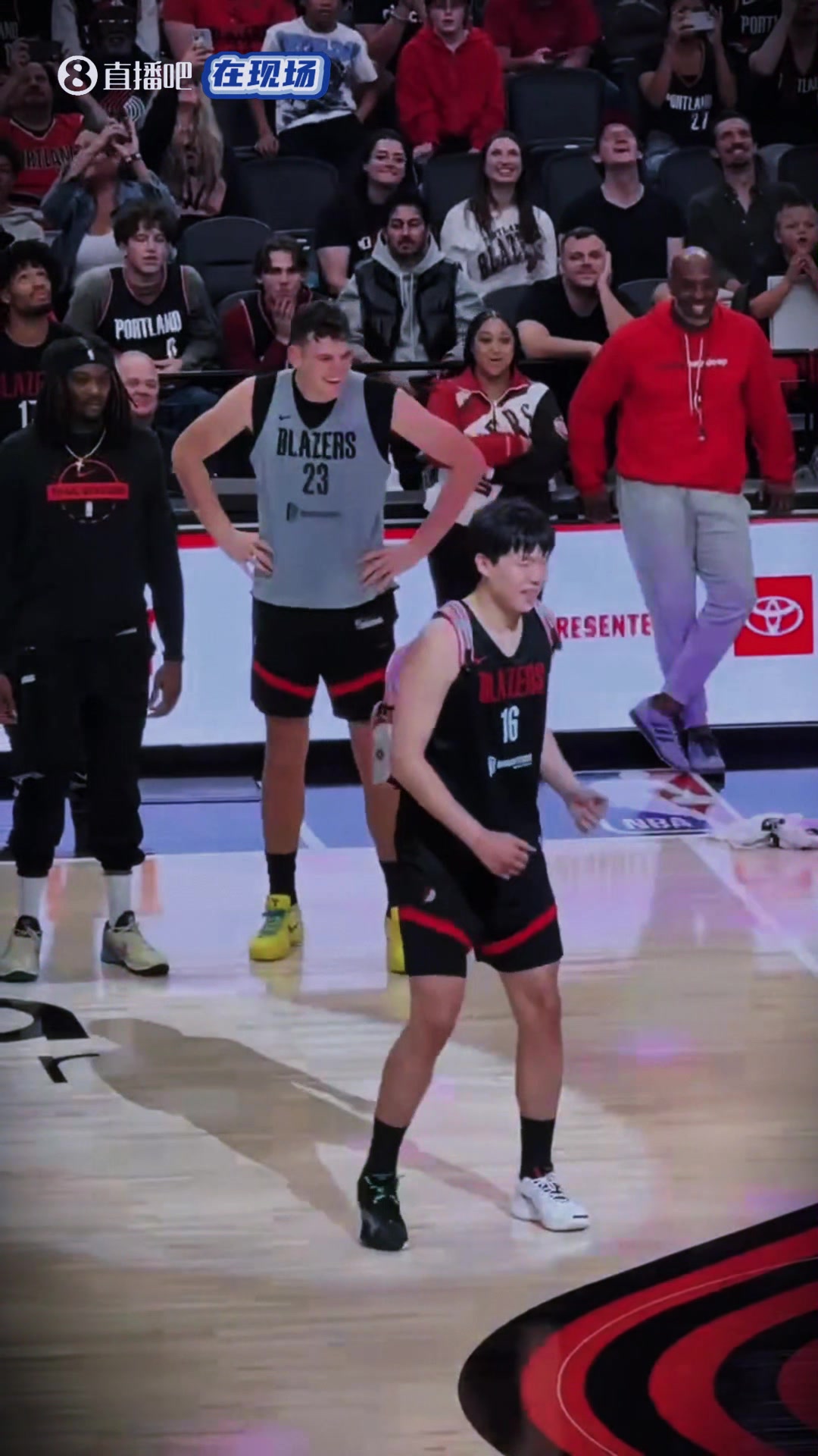 杨瀚森训练瞬间