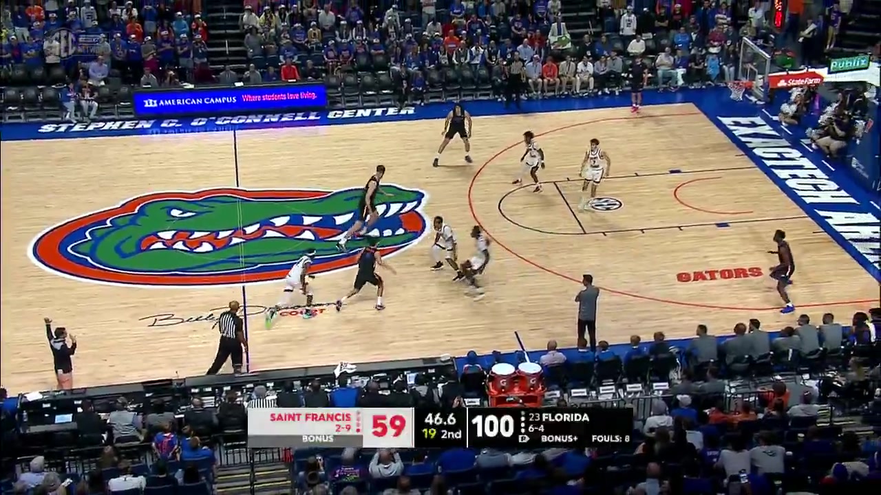 【篮球】他高啊2米36高塔轻松扣篮运动战破荒 创美国大学篮球历史纪录(图2)