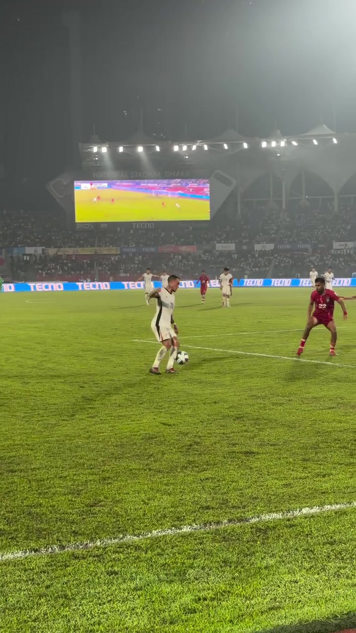小组头名！中国香港4-3绝杀孟加拉国 李小恒替补戴帽艾华顿传射