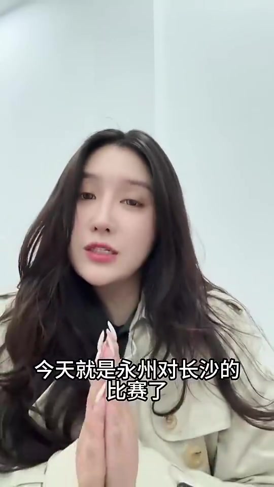 被質(zhì)疑“跑路”！新京報(bào)：永州女老板的車(chē)送或不送，總得給個(gè)交代